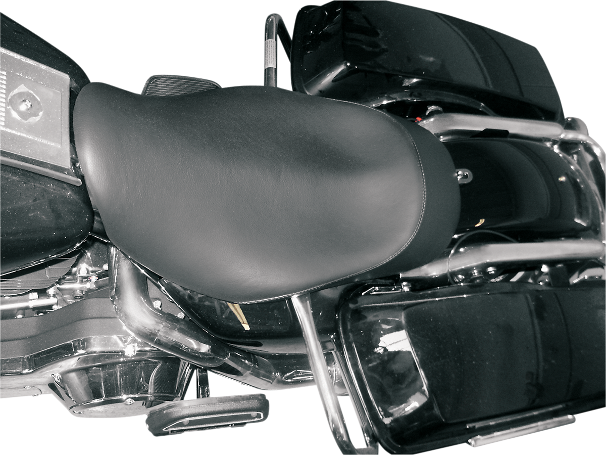 DANNY GRAY Buttcrack™ Solo Seat - Black - FLHR '97-'07 20-403