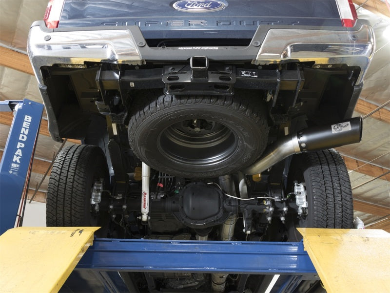 aFe ATLAS Sistema de escape de acero de alumbre con respaldo DPF de 5 pulgadas con punta negra 2017 Ford Diesel Trucks V8-6.7L (td)