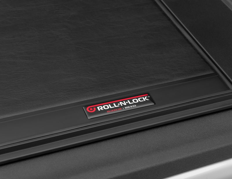 Roll-N-Lock 2020 Jeep Gladiator 5ft bed M-Series Retractable Tonneau Cover LG496M