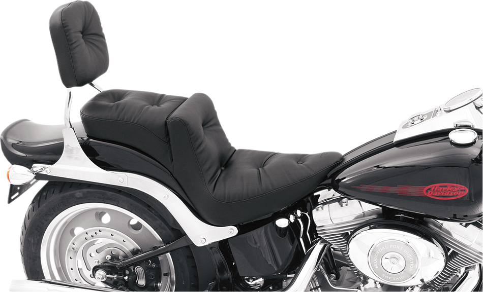MUSTANG Regal Wide Seat - FXST '06-'10 76390