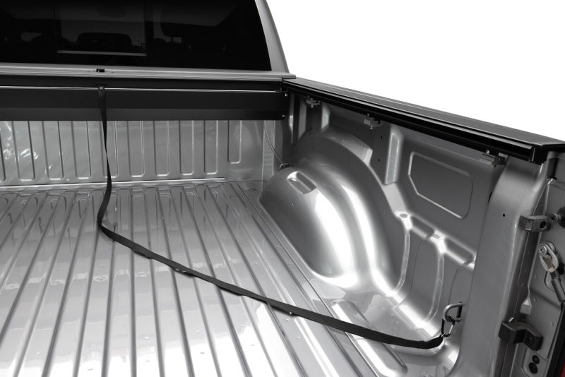 Roll-N-Lock 19-23 RAM 1500 w/o Swing Gate Tailgate SB 76.3in M-Series Retractable Tonneau Cover LG402M