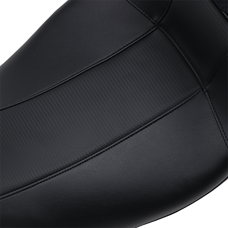 LE PERA Outcast GT Seat - 2-Up - With Backrest - Black Carbon Fiber - FLH LK-997BRGT3
