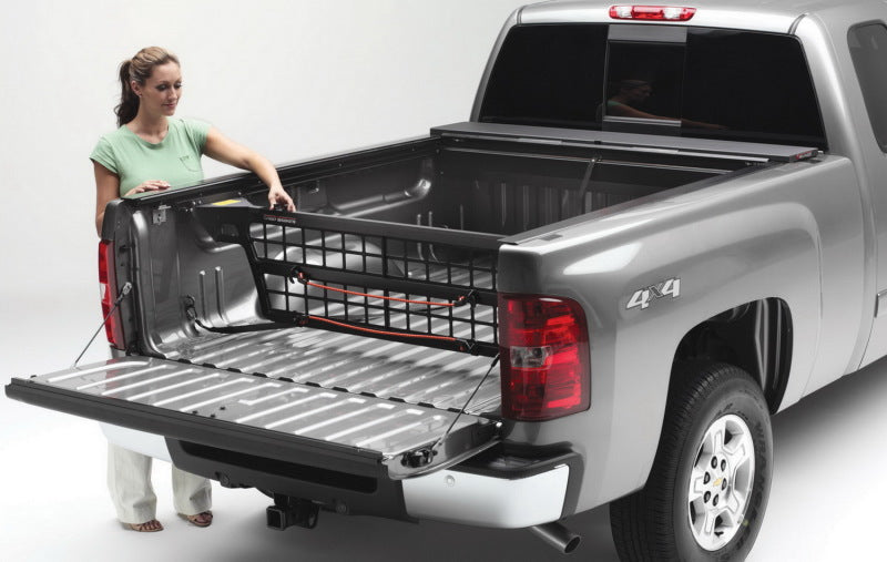 Roll-N-Lock 14-18 Chevy Silverado/Sierra 1500 SB 77-3/8in Cargo Manager CM221