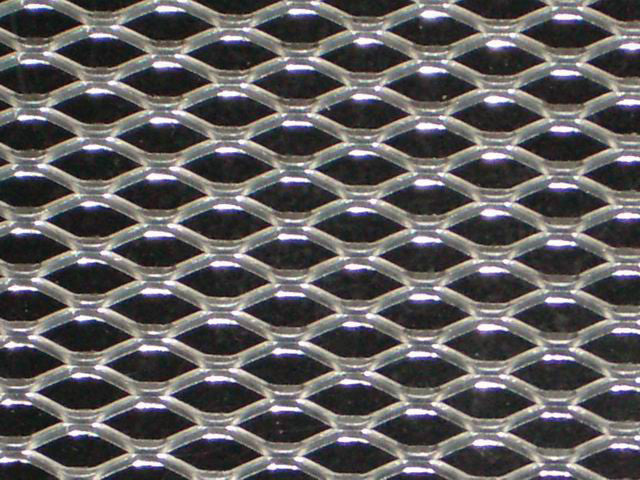 HELIX Aluminum Mesh Sheet 18" X 18" Diamond 005-1802