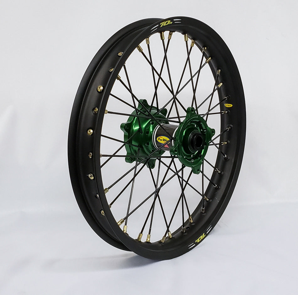 PRO-WHEEL Wheel Rear 2.15x18 Green Hub Blk Rim/Blk Spoke/Gld Nipple 24-2285224