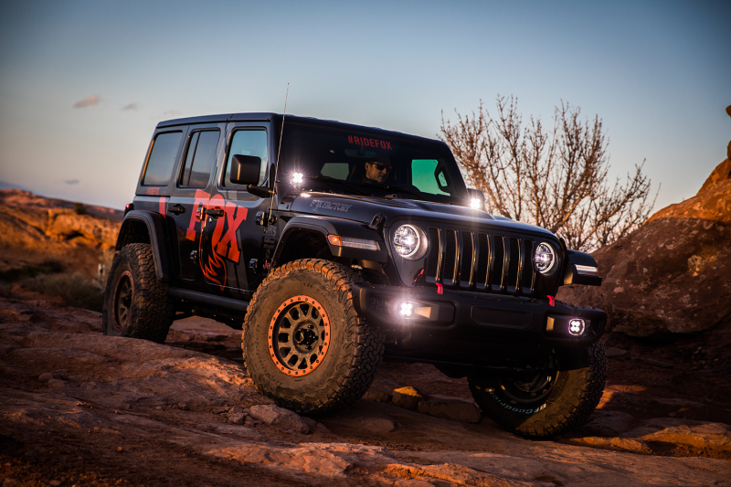 Fox 18+ Jeep JL 2.0 Performance Series 11.7in Smooth Body Reservoir Front Shock 4.5-6in Lift (Pair) 885-24-187