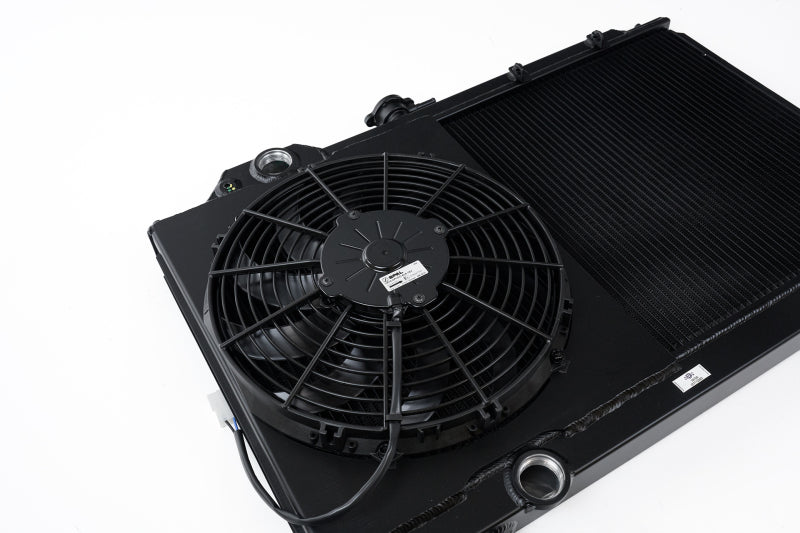 CSF 96-07 Mitsubishi Evo 4/5/6/7/8/9 Full-Slim Radiator w/12in Fan & Shroud/-16AN - Black 7075B