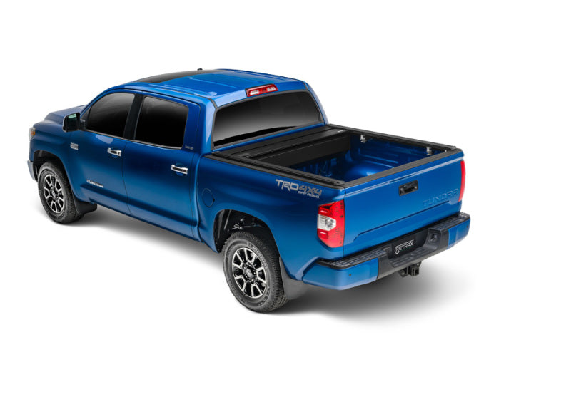 Retrax 2022+ Toyota Tundra (5.7ft Bed w/ Deck Rail System) RetraxONE XR Bed Cover T-60861