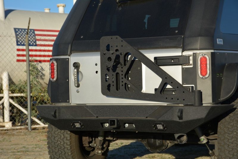 DV8 Offroad RS-10/RS-11 TC-6 Tire Carrier TCSTTB-06