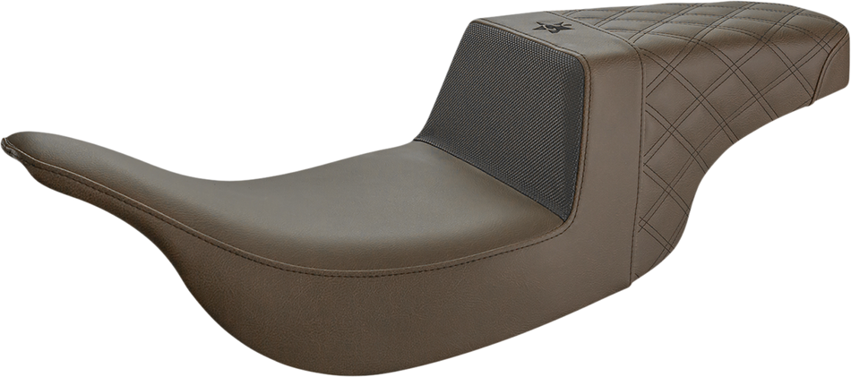 SADDLEMEN Unknown Industries Seat - Front Carbon Fiber/Black Gripper Lumbar/Rear Lattice Stitch - FL UN97-07-173BR