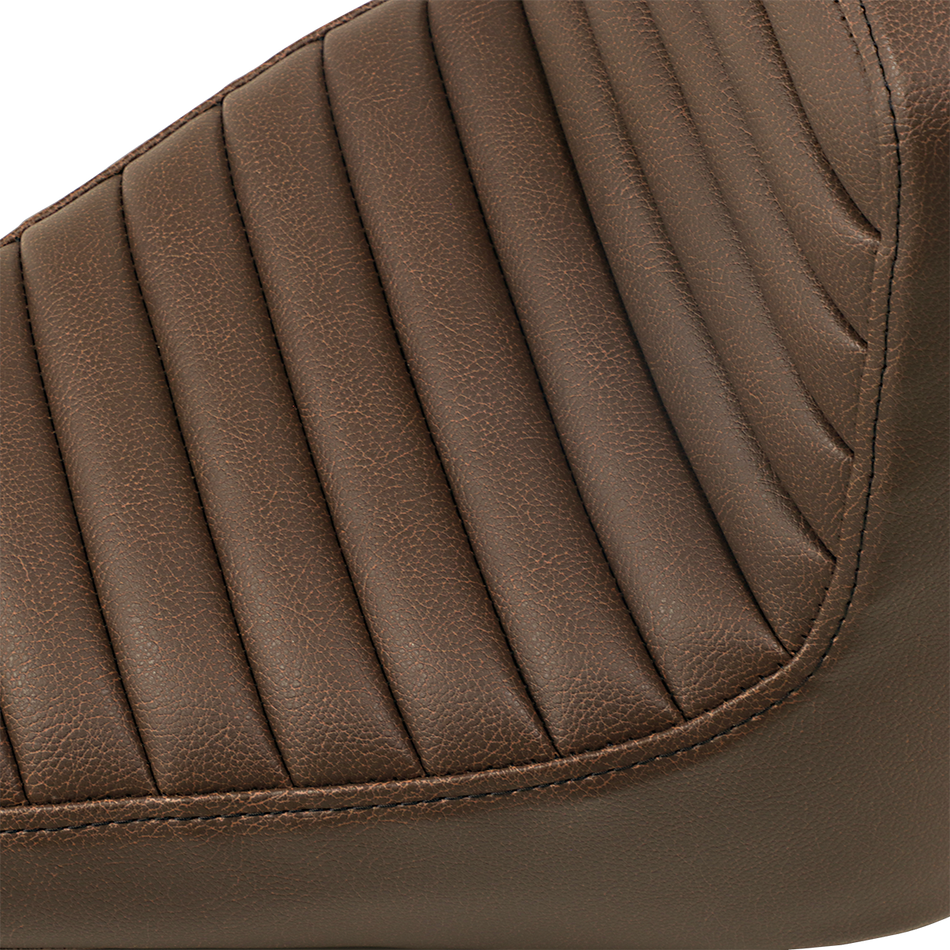 SADDLEMEN Step Up Seat - Front Tuck-n-Roll/Rear Lattice Stitch - Brown I18-33-176BR