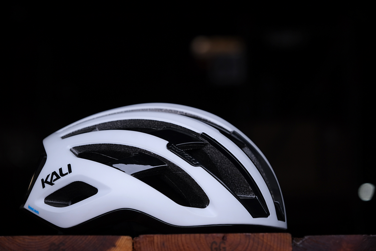 KALI Uno Helmet - Matte White/Black - L/XL 0240921137