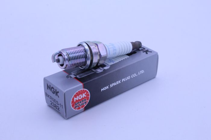 Ngk 2382 Bkr5es-11 Nickel Sparkplug (1.1mm Gap) BKR5ES-11