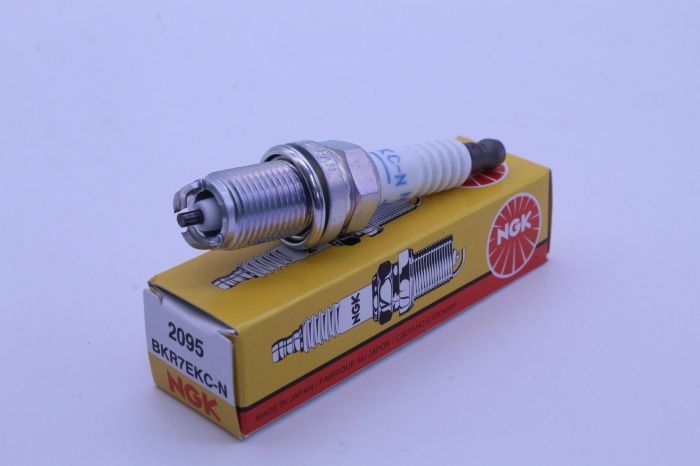 Ngk 2095 Bkr7ekc-N Multigroundspark Plug Imp Ground Electrode BKR7EKC-N