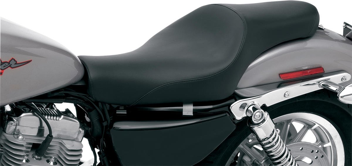 Asiento SADDLEMEN Pro Tour - Tanques de 3,3 galones - XL '04-'20 807-11-066 