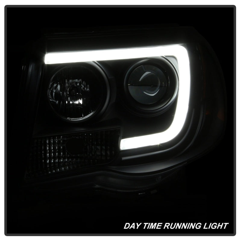 Spyder Toyota Tacoma 05-11 Projector Headlights - Light Bar DRL - Black PRO-YD-TT05V2-LB-BK 5084514