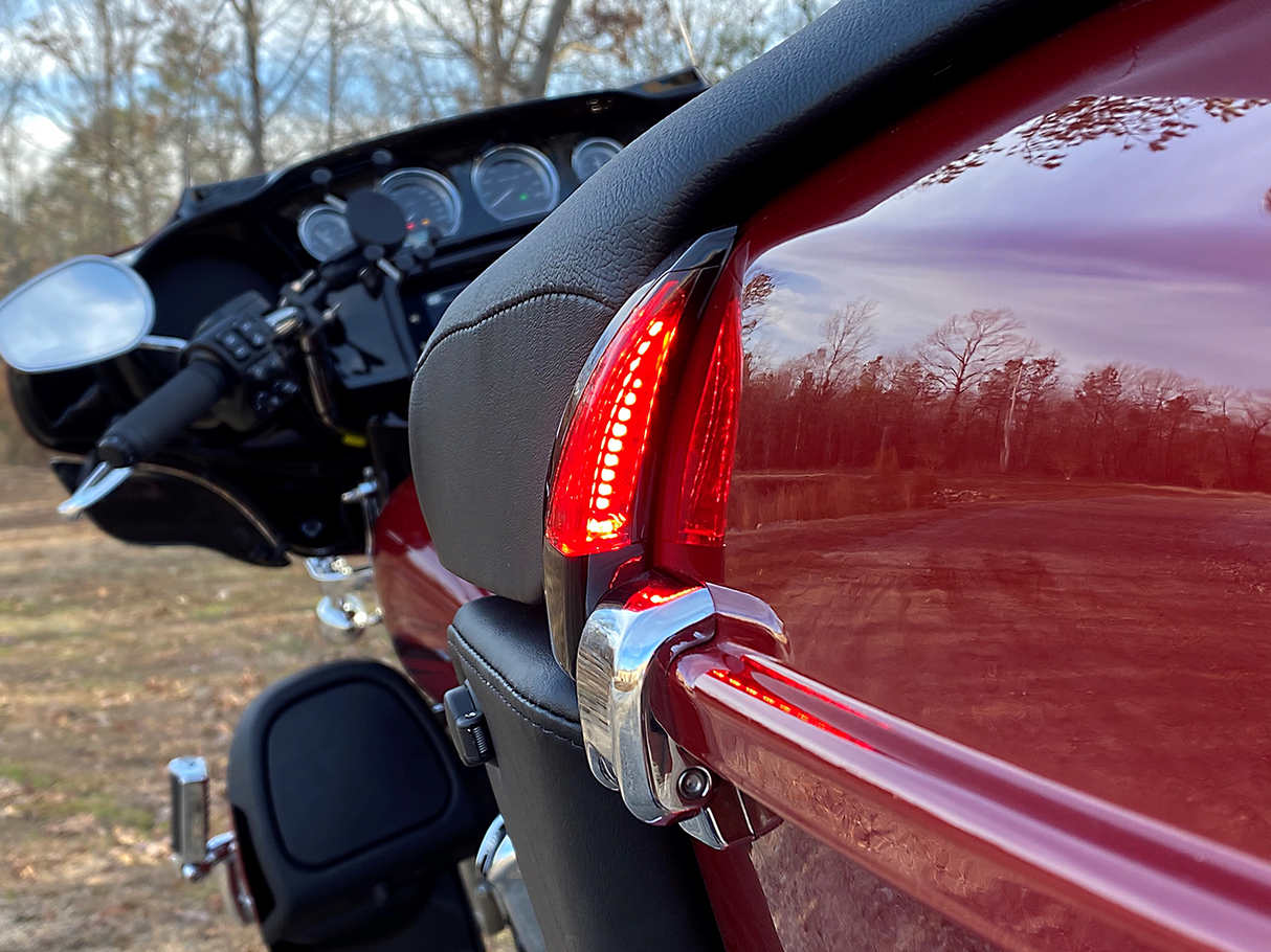 CUSTOM DYNAMICS Sequential Tour Pak Seat Back Rest LED Lights - Black/Red - CVO CD-TPBR-14BCMRB