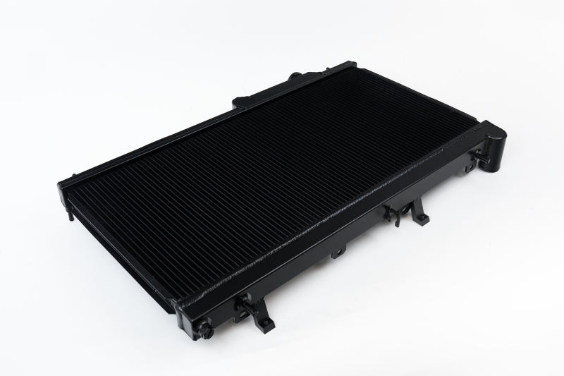 CSF 08-15 Subaru Impreza WRX/STI 1-Row 31mm High-Performance Aluminum Radiator - Black 7094B